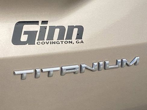 Used 2020 Ford Escape Titanium image 37