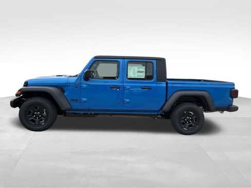 New 2026 Jeep Gladiator Sport image 2