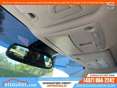 Used 2019 Nissan Rogue SL w/ Premium Package FWD image 16