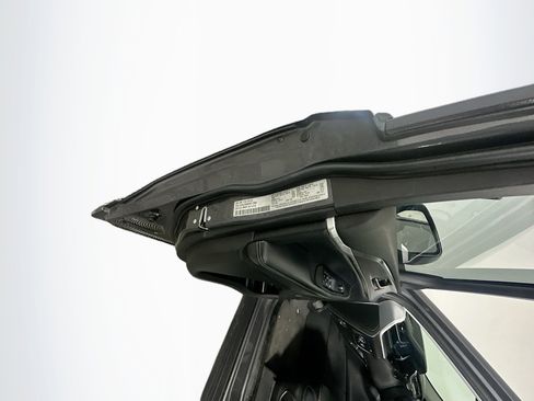 Used 2022 Jeep Grand Cherokee Limited 4xe image 12