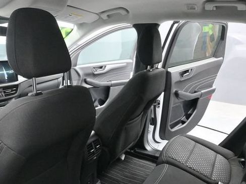 Used 2023 Ford Escape Active w/ Tech Pack #1 AWD/4WD image 22
