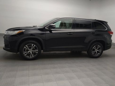Used 2019 Toyota Highlander Plus image 2
