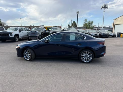Used 2021 MAZDA MAZDA3 s FWD image 5