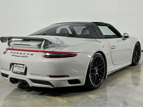 Used 2019 Porsche 911 Targa 4 GTS AWD/4WD image 9