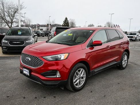 Certified 2024 Ford Edge SEL w/ Convenience Package image 9