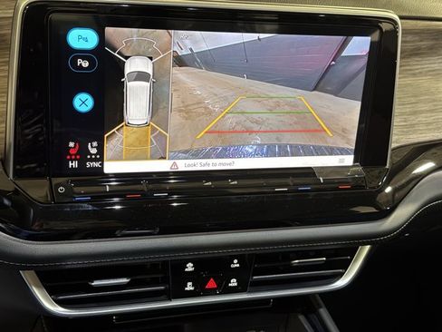 New 2026 Volkswagen Atlas SEL Premium R-Line image 12