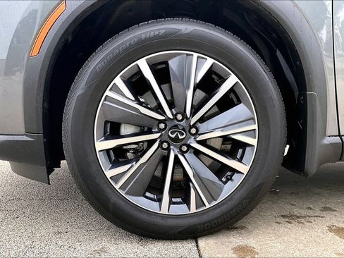 Certified 2026 INFINITI QX60 Luxe w/ Cargo Package AWD/4WD image 10