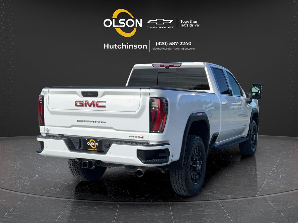 Used 2024 GMC Sierra 3500 AT4 w/ AT4 Premium Plus Package AWD/4WD image 9