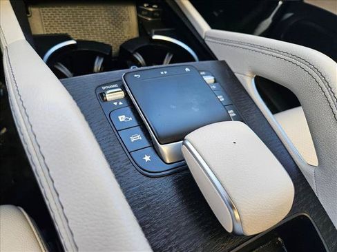 Used 2021 Mercedes-Benz GLE 350 4MATIC image 14