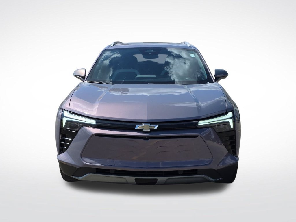 Used 2024 Chevrolet Blazer EV LT AWD/4WD image 9