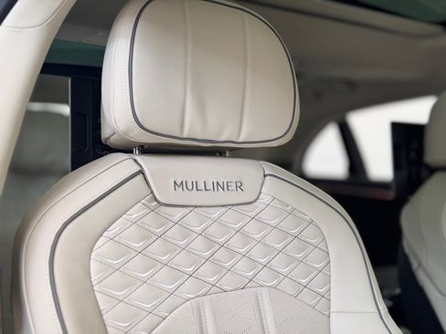 New 2025 Bentley Flying Spur Plug-In Hybrid image 19