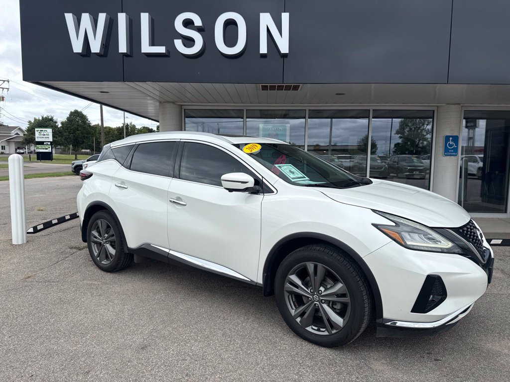 Used 2019 Nissan Murano Platinum w/ Cargo Package FWD image 1