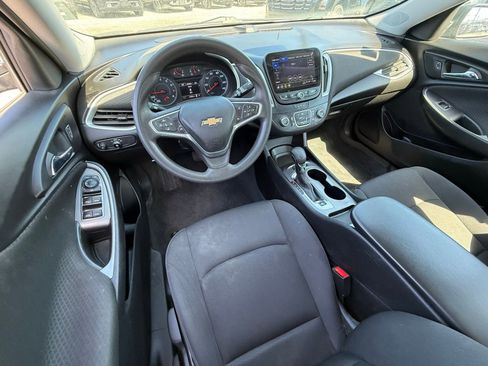 Used 2023 Chevrolet Malibu LS FWD image 17