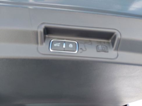 New 2026 Ford Explorer ST-Line w/ ST-Line Street Pack image 27