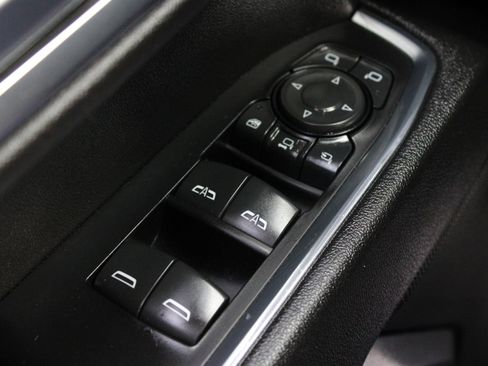 Used 2024 GMC Sierra 3500 SLT image 26