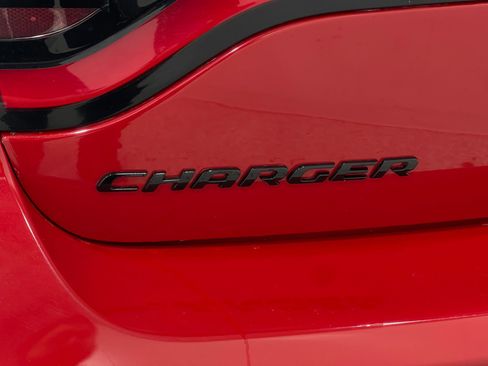 Used 2019 Dodge Charger Scat Pack w/ Dynamics Package image 38