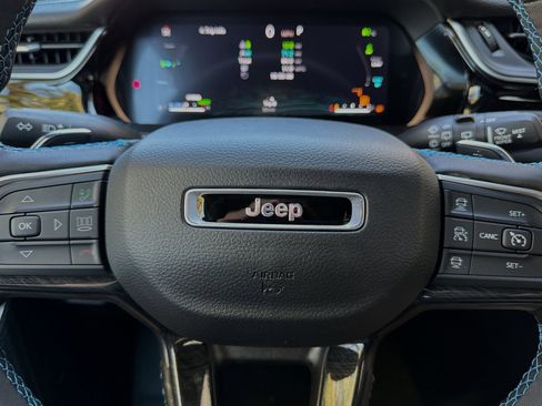 New 2023 Jeep Grand Cherokee Trailhawk image 23