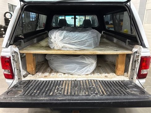 Used 2008 Ford Ranger XLT image 11