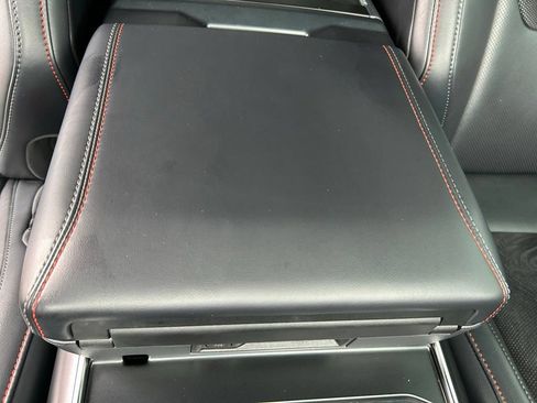 Used 2025 Ford F150 Raptor AWD/4WD image 36
