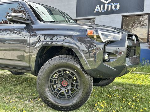 Used 2024 Toyota 4Runner SR5 Premium w/ TRD Black Wheel Package (TMS) AWD/4WD image 3