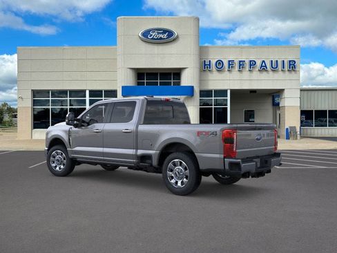 New 2026 Ford F250 Lariat w/ Lariat Ultimate Package image 4