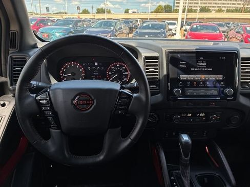 Used 2023 Nissan Frontier PRO-4X w/ Pro Convenience Package AWD/4WD image 14
