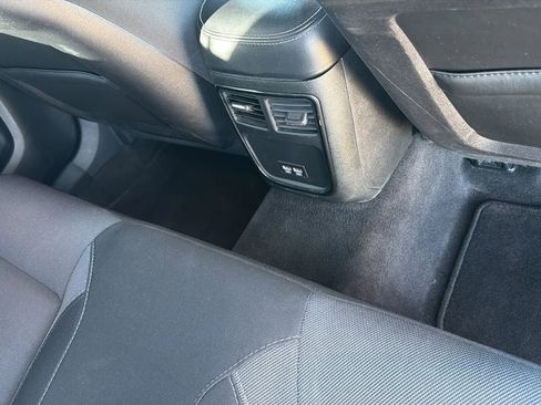 Used 2019 Dodge Charger SXT w/ Blacktop Package image 59