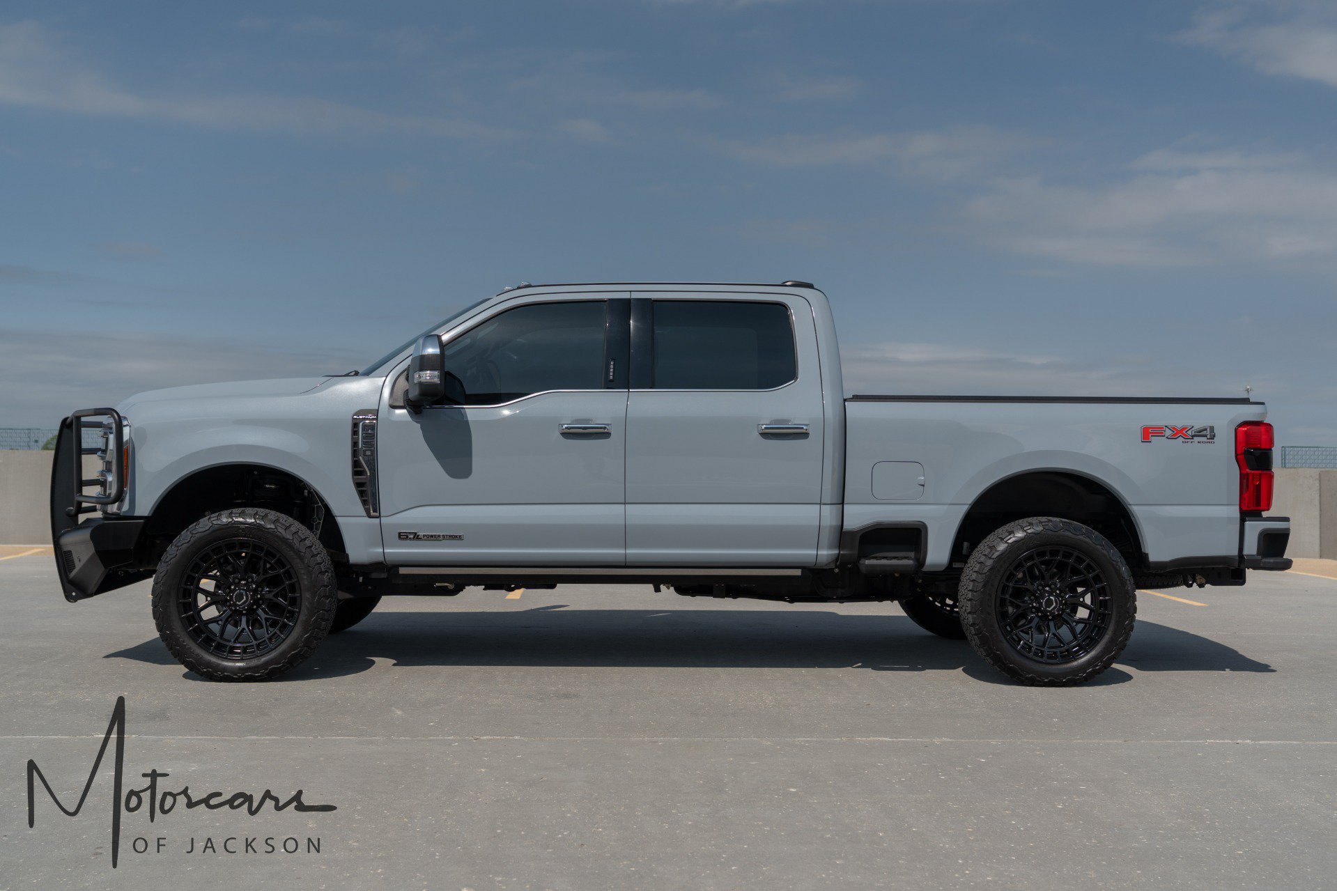 Used 2024 Ford F250 Platinum AWD/4WD image 8
