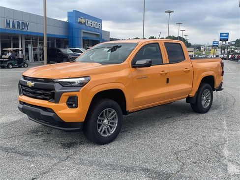 New 2025 Chevrolet Colorado LT w/ LT Convenience Package image 3