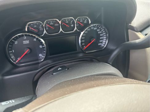 Used 2015 GMC Yukon SLT w/ Open Road Package AWD/4WD image 9