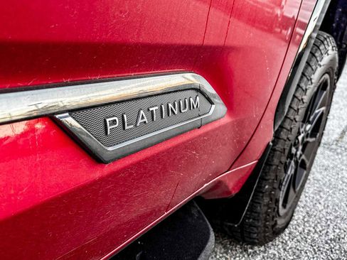 Used 2025 Toyota Sequoia Platinum image 10