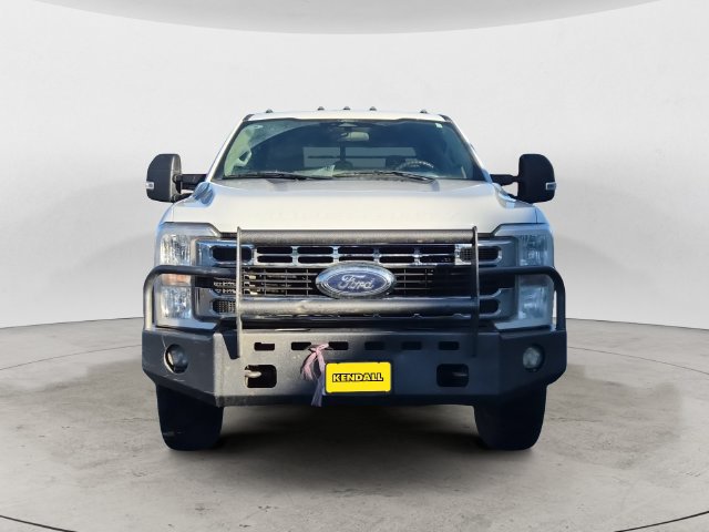 Used 2024 Ford F350 XLT AWD/4WD image 2