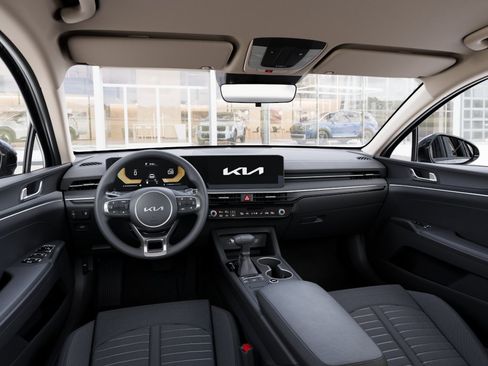 New 2026 Kia K5 LXS FWD image 15