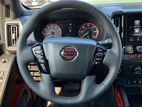Used 2026 Nissan Frontier PRO-4X w/ Pro Premium Package AWD/4WD image 19