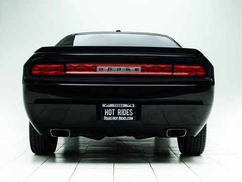 Used 2012 Dodge Challenger R/T image 16