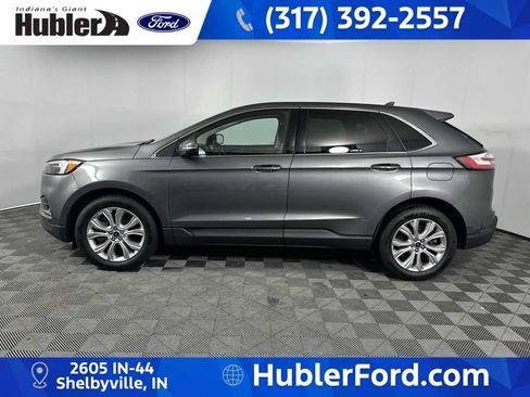 Used 2022 Ford Edge Titanium AWD/4WD image 5