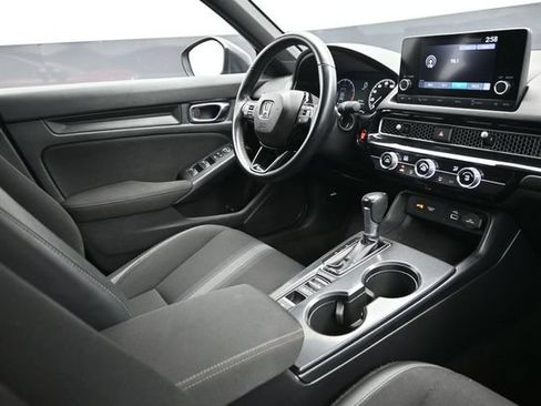 Used 2023 Honda Civic Sport image 13