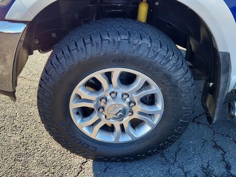 Used 2015 RAM 2500 Laramie w/ Convenience Group image 6