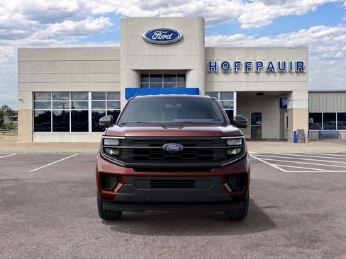 New 2027 Ford Expedition Max Active AWD/4WD image 3
