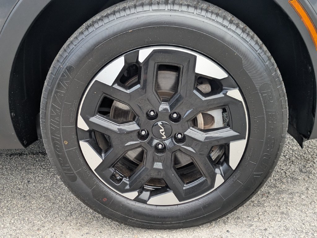 Used 2024 Kia Sorento S AWD/4WD image 11