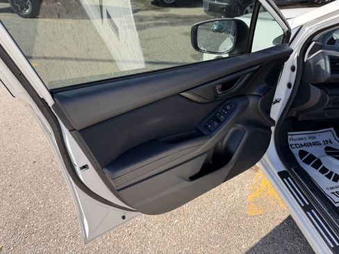 Used 2019 Subaru Impreza 2.0i Premium image 20