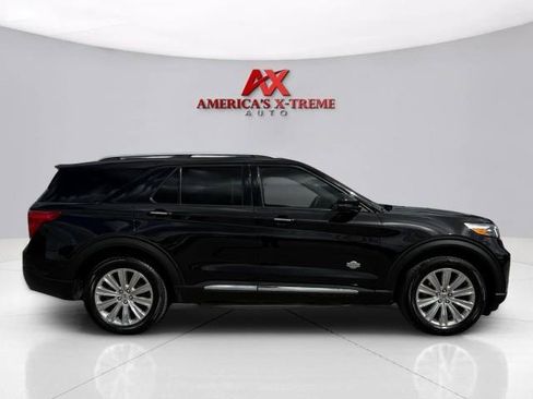 Used 2022 Ford Explorer King Ranch w/ Premium Technology Package AWD/4WD image 7