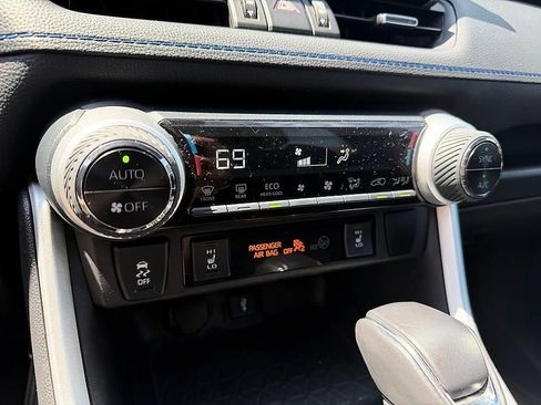 Used 2021 Toyota RAV4 XSE image 12