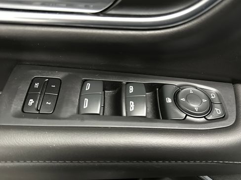 Used 2024 Chevrolet Tahoe LT image 20