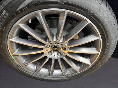 New 2026 Mercedes-Benz GLE 450 4MATIC image 9