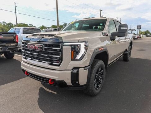 New 2026 GMC Sierra 2500 AT4 w/ AT4 Premium Plus Package AWD/4WD image 3