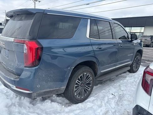 Used 2025 GMC Yukon Elevation w/ LPO, Floor Liner Package image 4