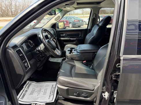 Used 2016 RAM 1500 Laramie w/ Convenience Group image 9