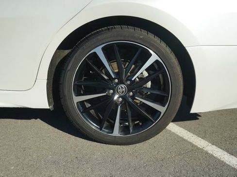 Used 2020 Toyota Camry XSE image 40