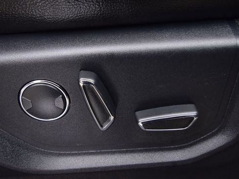 Used 2016 Ford F150 Lariat image 28